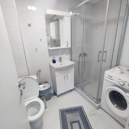 In The Heart Of Boem Street Apartament *