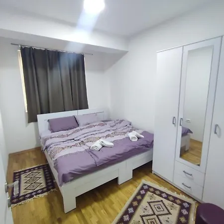 In The Heart Of Boem Street Apartment
