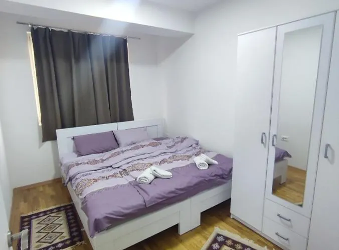 In The Heart Of Boem Street Apartament